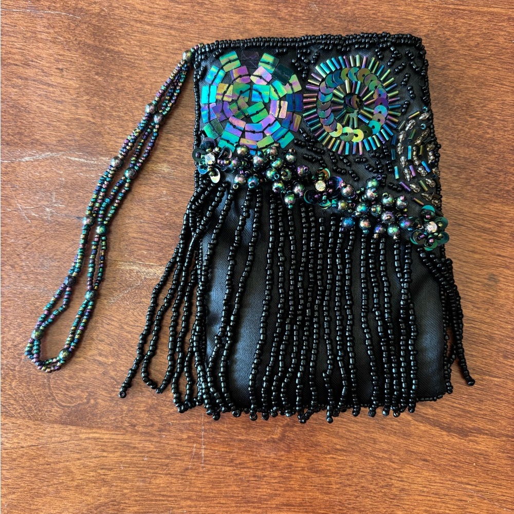 CHICO’S Beaded Mini Wristlet Iridescent